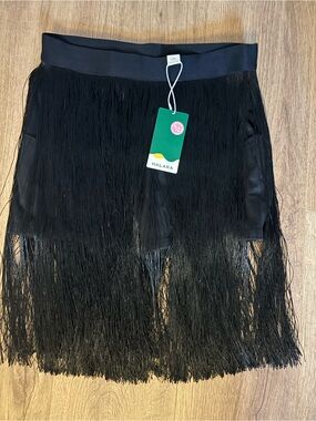 HALARA Black Layered Fringe Skort w pockets!